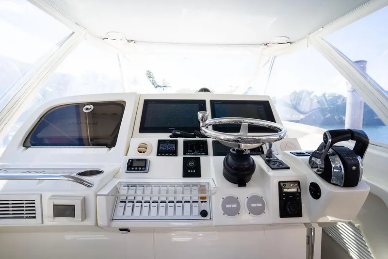 Slide: The Image of SeaVee 430 Fisharound 2016 - 56