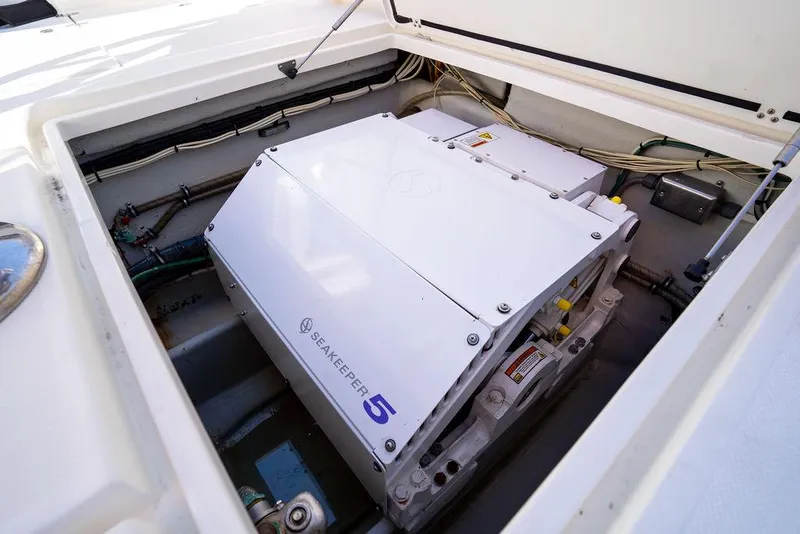 Slide: The Image of SeaVee 430 Fisharound 2016 - 58