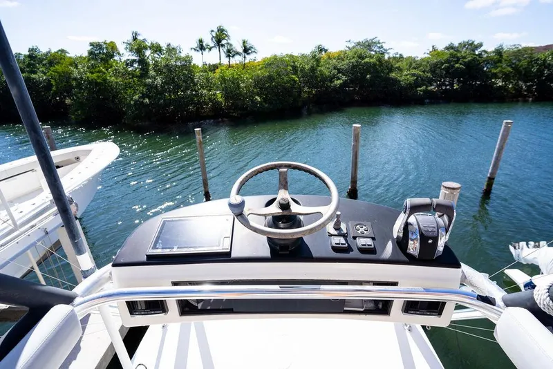 Slide: The Image of SeaVee 430 Fisharound 2016 - 67