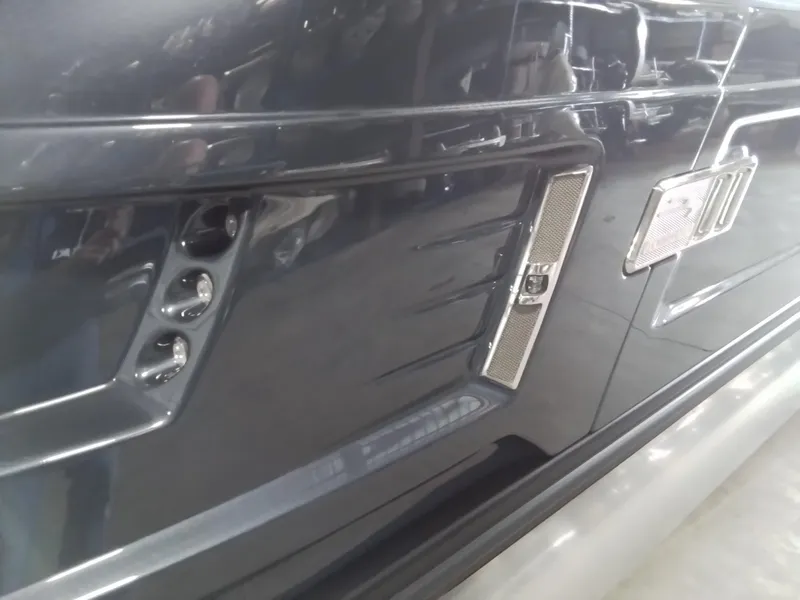 Slide: The Image of Bennington 28QXSBAX1SR 2025 - 27