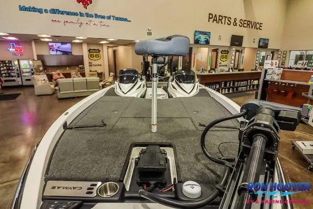 Slide: The Image of Caymas CX 21 PRO 2025 - 8