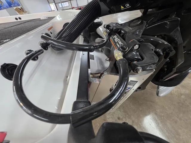 Slide: The Image of Caymas CX 20 PRO 2025 - 21