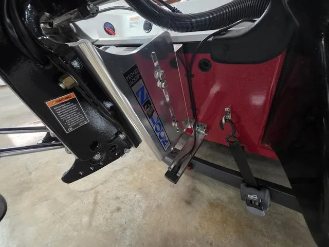 Slide: The Image of Caymas CX 20 PRO 2025 - 23