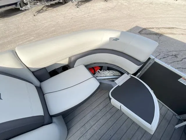 Slide: The Image of Starcraft EX 20 Q DH 2025 - 13