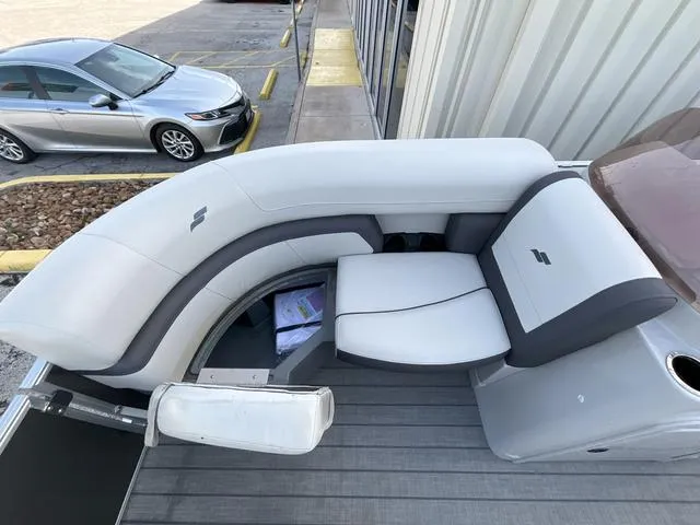 Slide: The Image of Starcraft EX 20 Q DH 2025 - 14