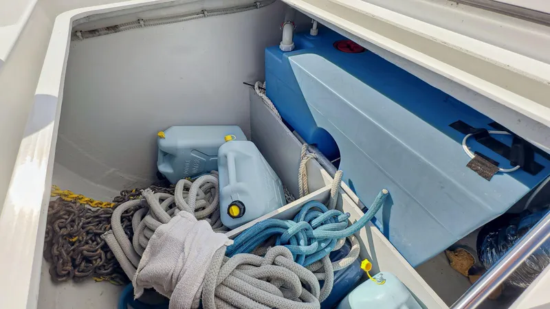 Slide: The Image of Lagoon 42 2019 - 101