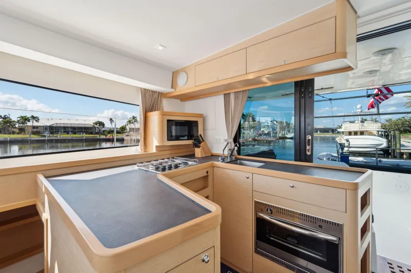 Slide: The Image of Lagoon 42 2019 - 54