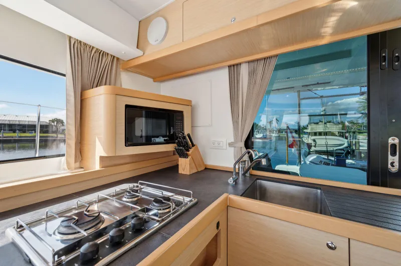 Slide: The Image of Lagoon 42 2019 - 56