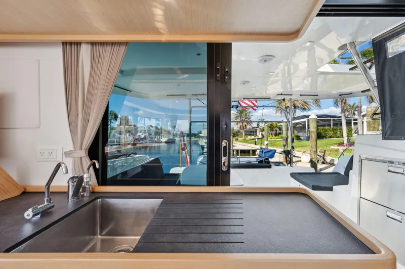 Slide: The Image of Lagoon 42 2019 - 58