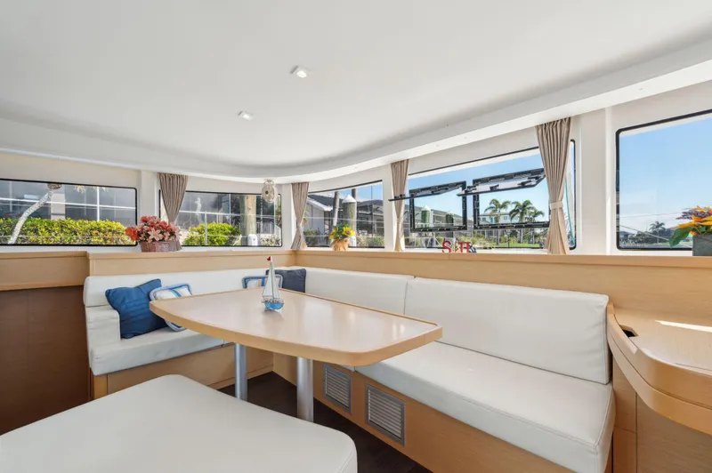 Slide: The Image of Lagoon 42 2019 - 59