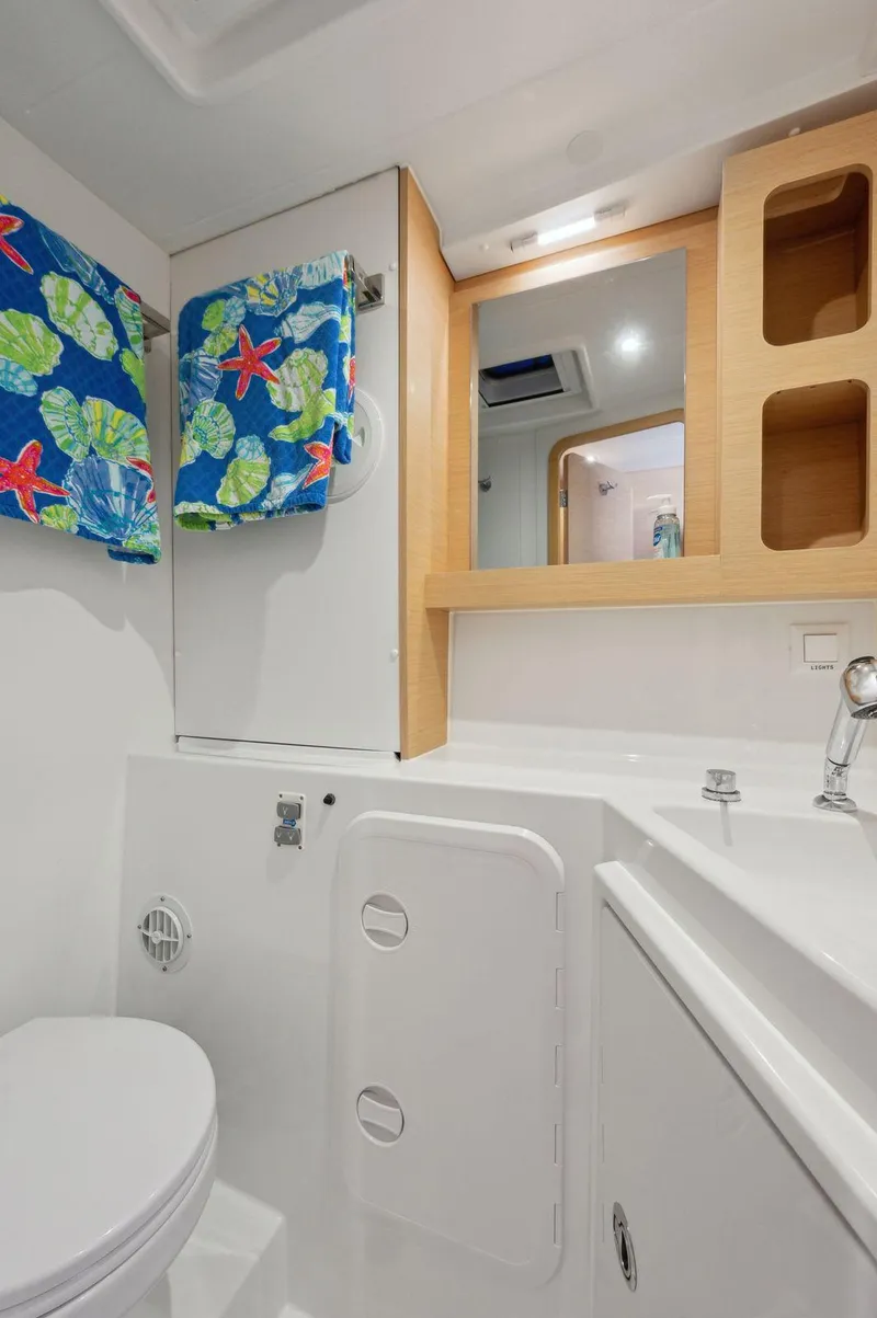 Slide: The Image of Lagoon 42 2019 - 72