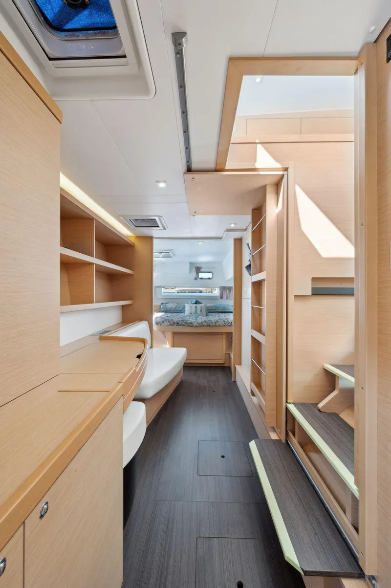 Slide: The Image of Lagoon 42 2019 - 79