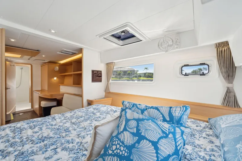 Slide: The Image of Lagoon 42 2019 - 82