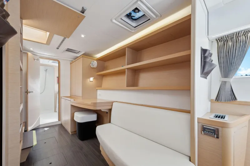 Slide: The Image of Lagoon 42 2019 - 83