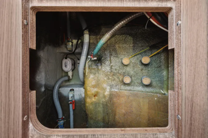 Slide: The Image of Lagoon 42 2019 - 95