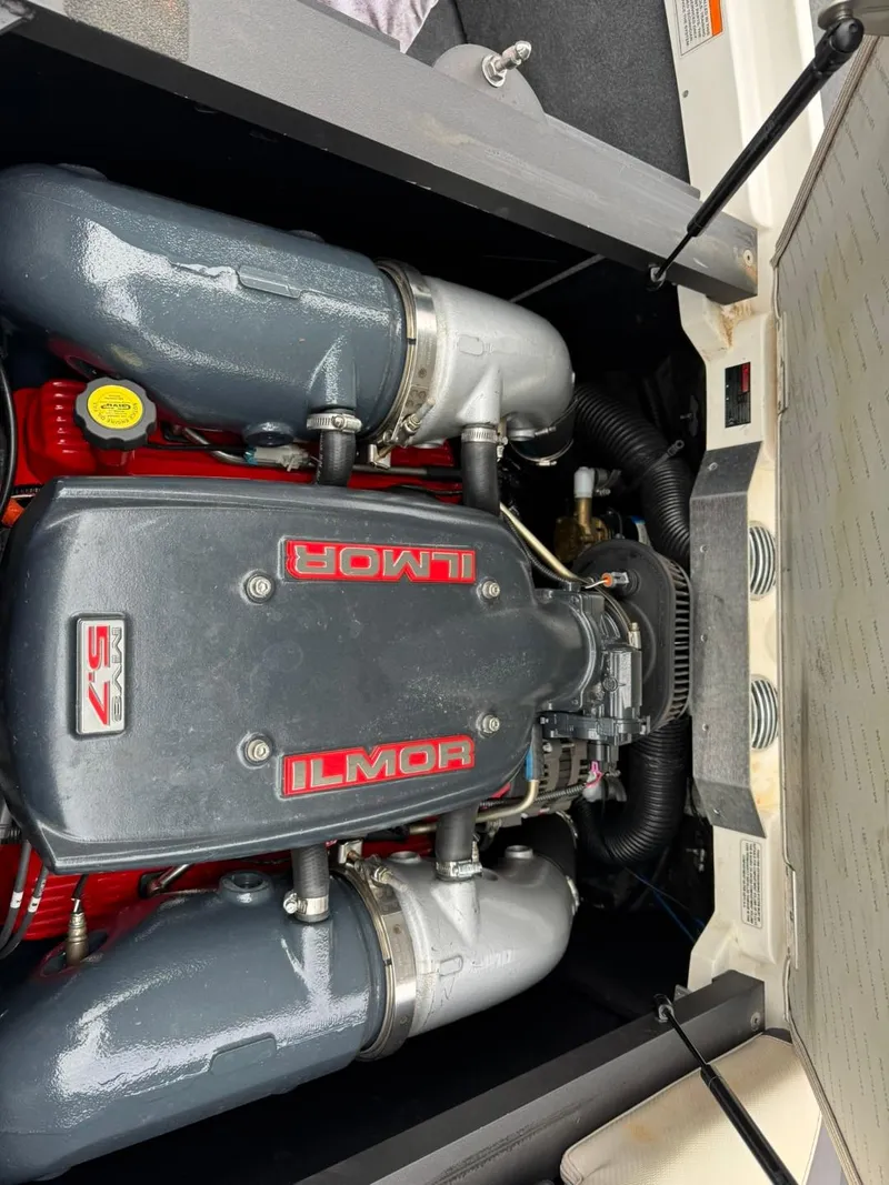 Slide: The Image of MasterCraft X2 2011 - 12