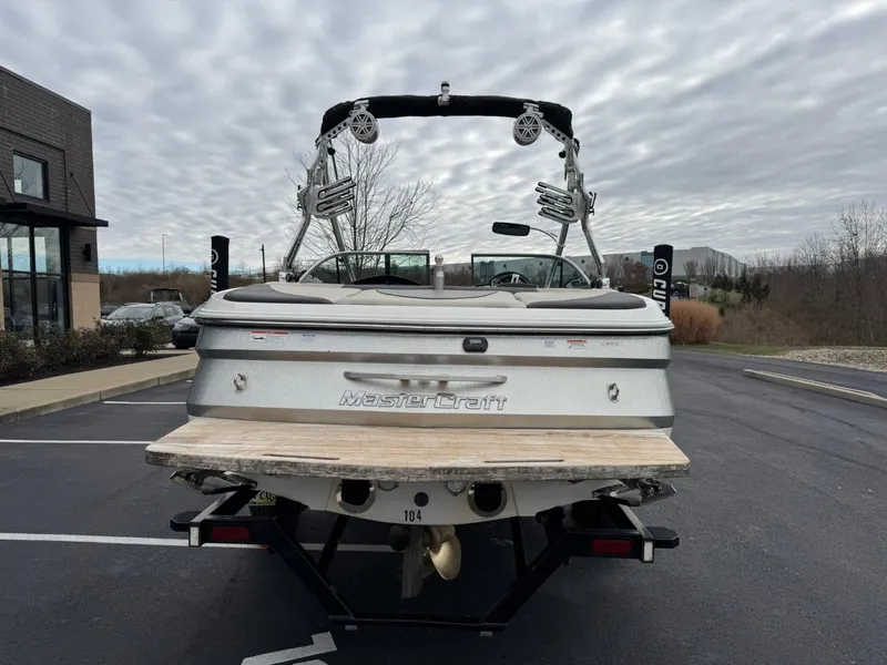 Slide: The Image of MasterCraft X2 2011 - 4