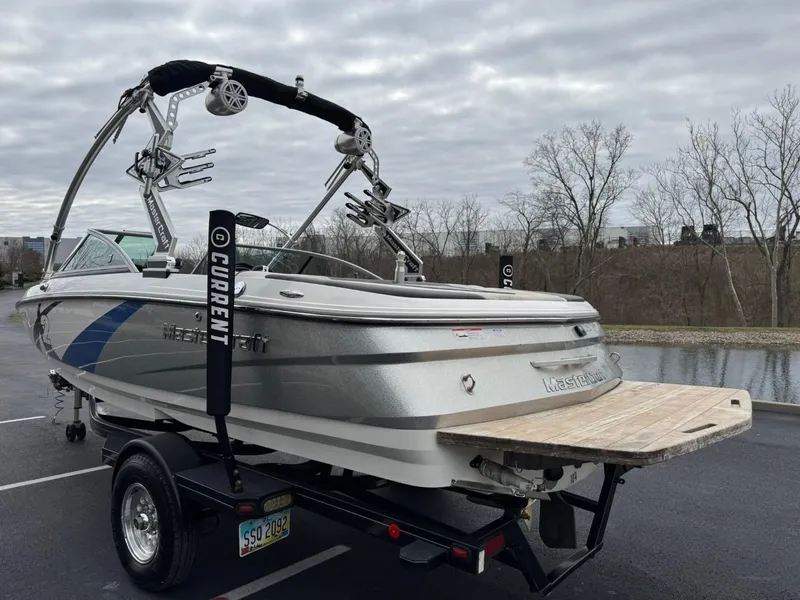 Slide: The Image of MasterCraft X2 2011 - 5