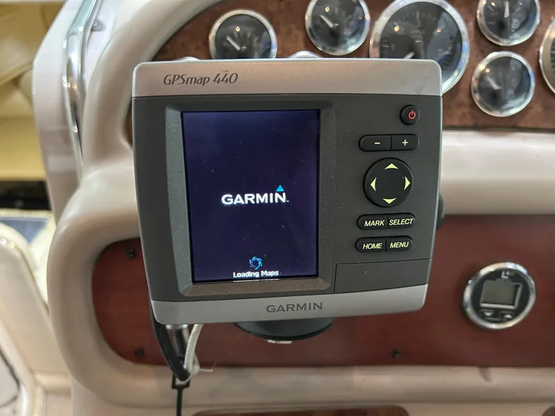 Slide: The Image of Garmin GPSmap 440 on 2000 Sea Ray 290 Sundancer dashboard. - 25