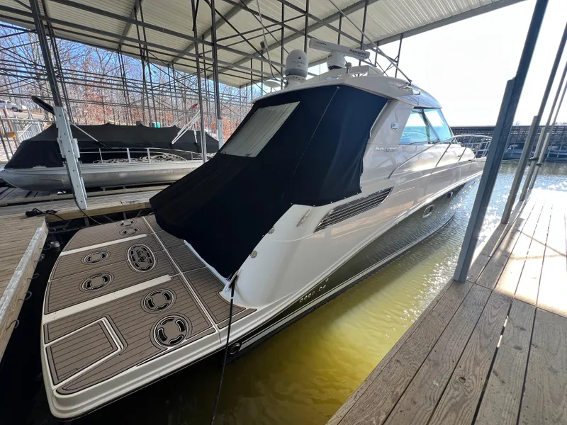 Slide: The Image of Sea Ray 450 Sundancer 2011 - 15