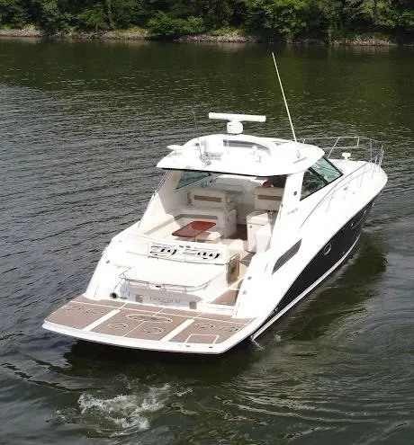 Slide: The Image of Sea Ray 450 Sundancer 2011 - 3