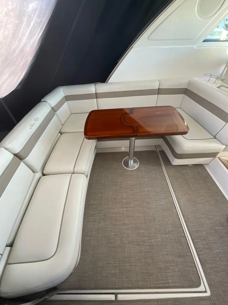 Slide: The Image of Sea Ray 450 Sundancer 2011 - 31
