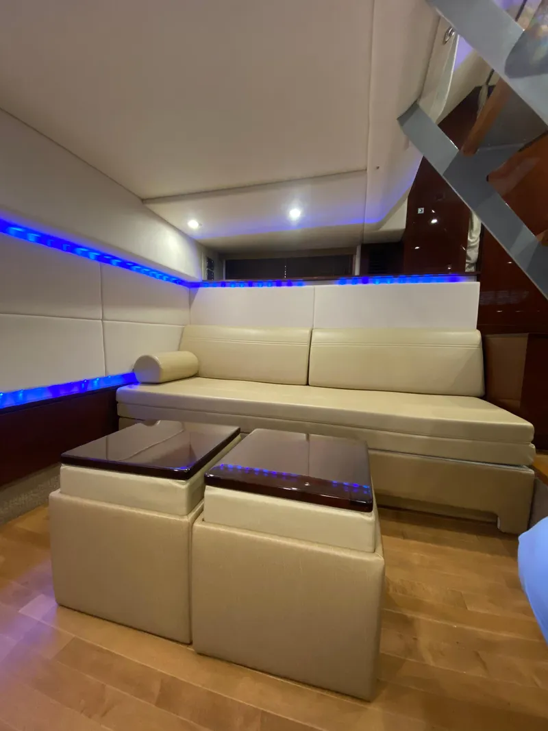 Slide: The Image of Sea Ray 450 Sundancer 2011 - 47