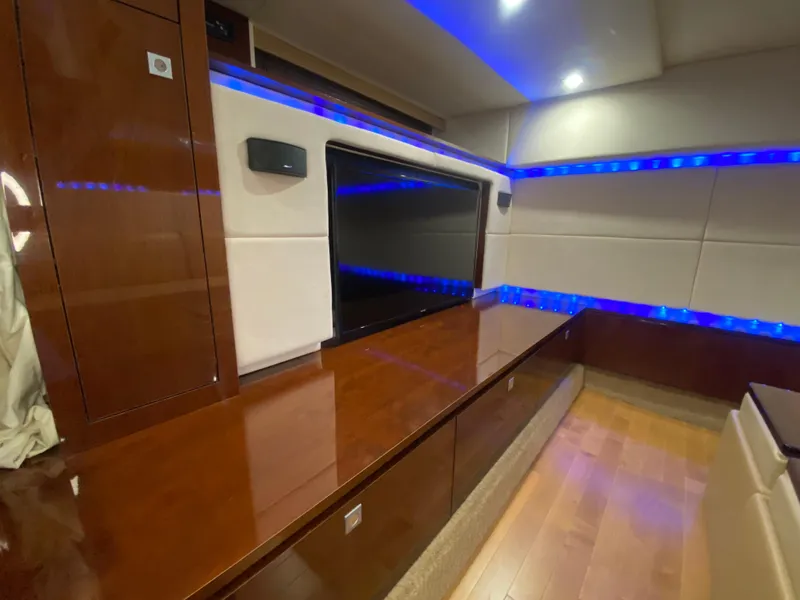 Slide: The Image of Sea Ray 450 Sundancer 2011 - 51