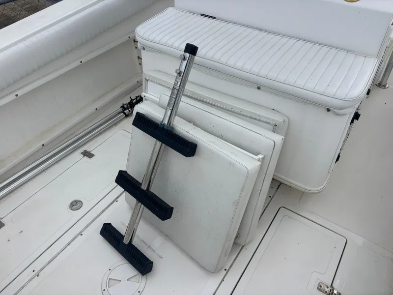 Slide: The Image of Jefferson Marlago 35 FS 1997 - 101