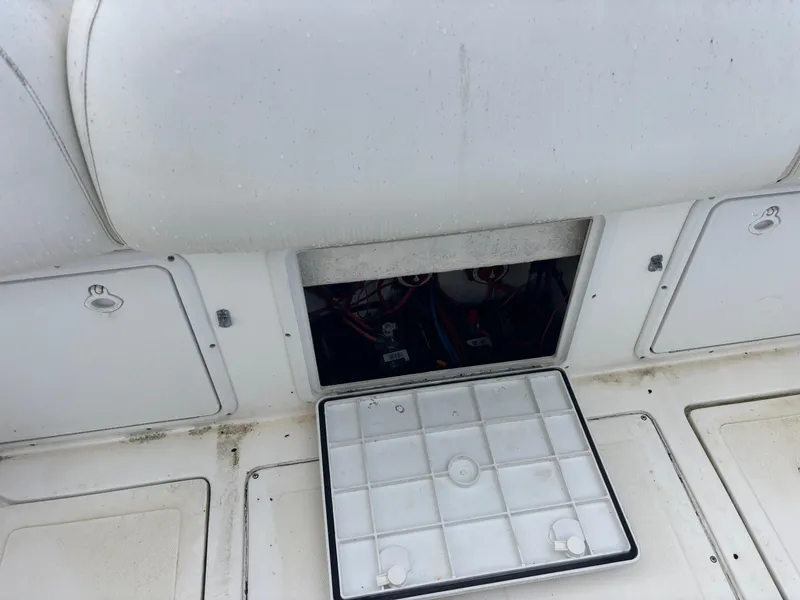 Slide: The Image of Jefferson Marlago 35 FS 1997 - 123