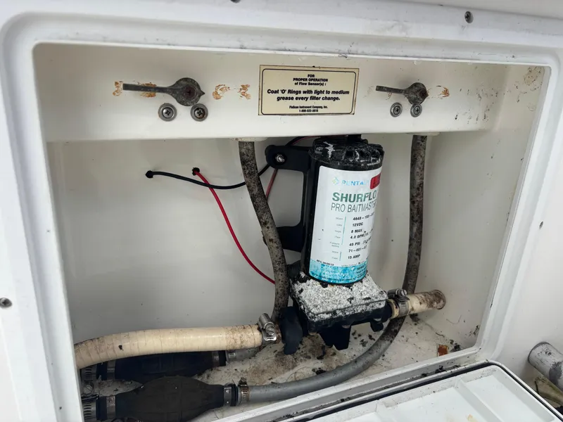 Slide: The Image of Jefferson Marlago 35 FS 1997 - 124