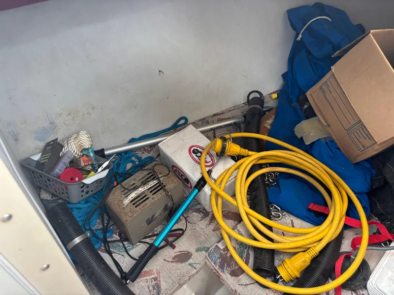 Slide: The Image of Jefferson Marlago 35 FS 1997 - 130