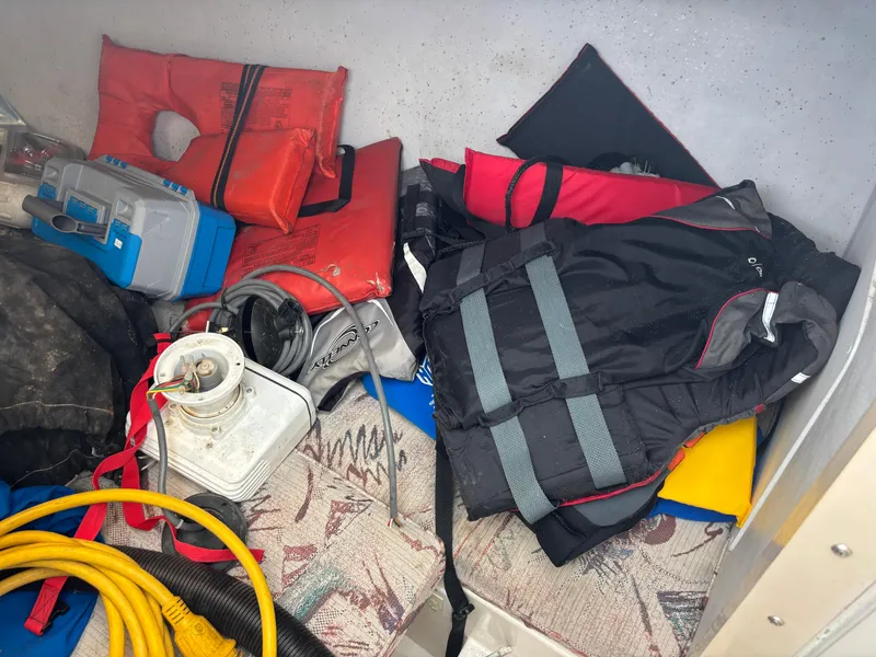 Slide: The Image of Jefferson Marlago 35 FS 1997 - 132