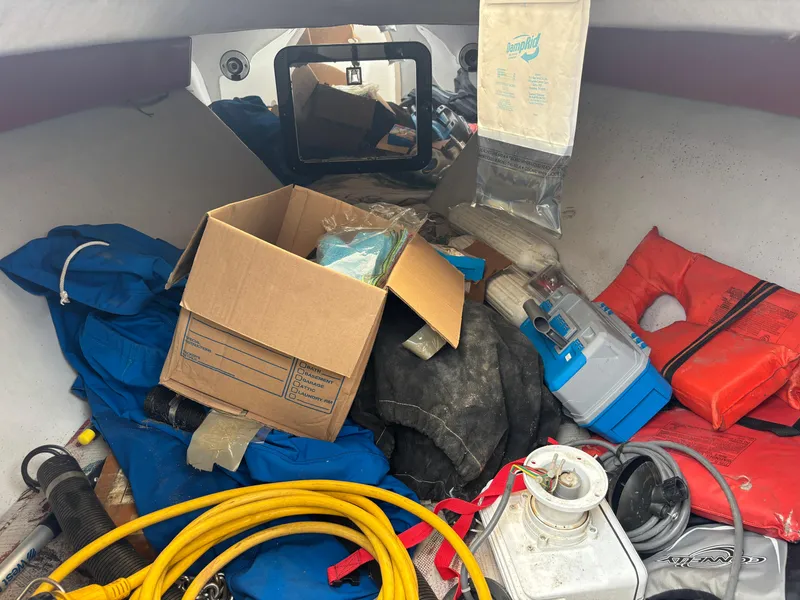 Slide: The Image of Jefferson Marlago 35 FS 1997 - 133