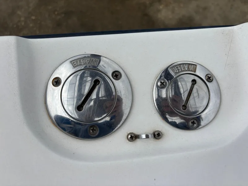 Slide: The Image of Jefferson Marlago 35 FS 1997 - 135