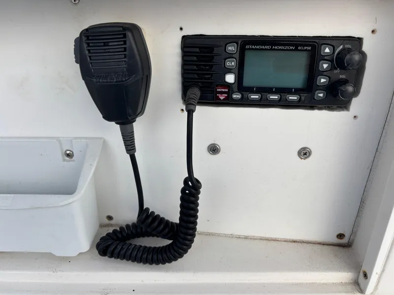 Slide: The Image of Boat radio system on a 1997 Jefferson Marlago 35 FS. - 36