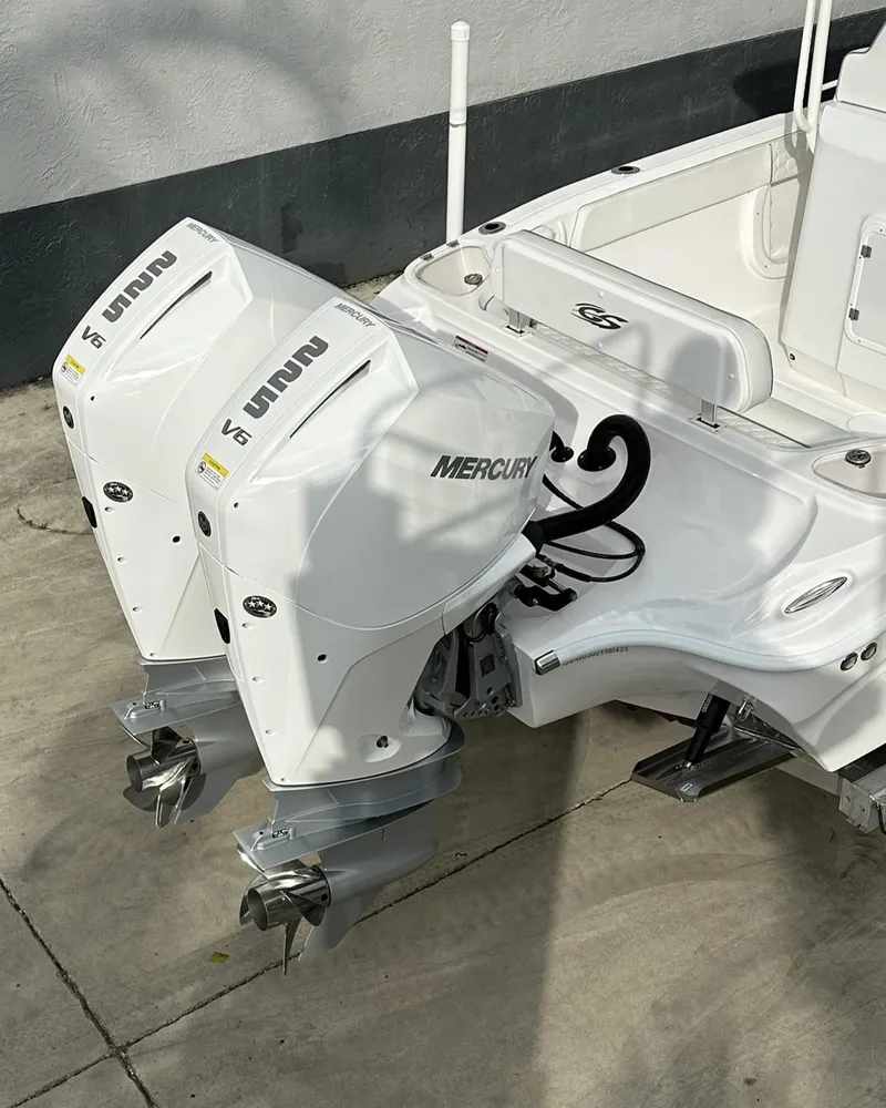 Slide: The Image of 2025 Glasstream 28 Pro boat with dual Mercury outboard engines. - 4