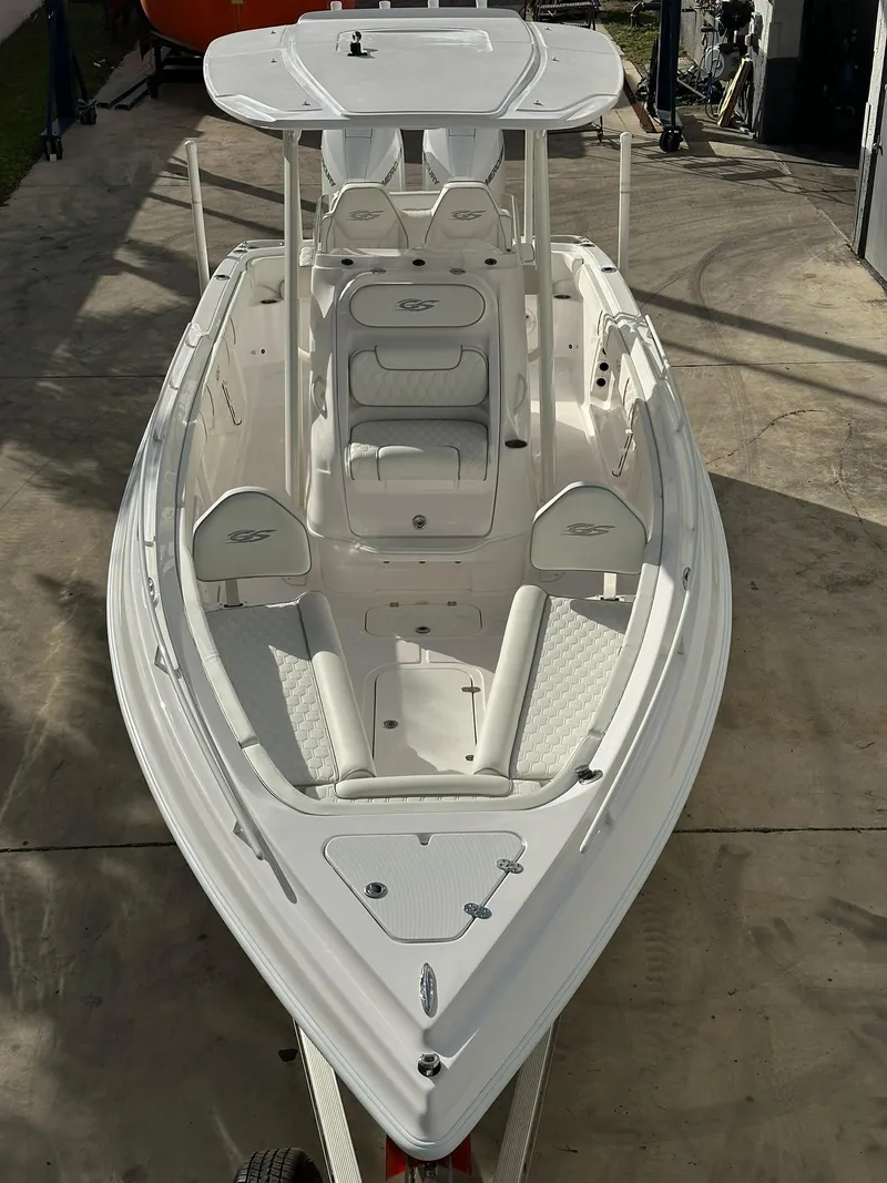 Slide: The Image of 2025 Glasstream 28 Pro boat, white exterior, spacious deck, modern design. - 5
