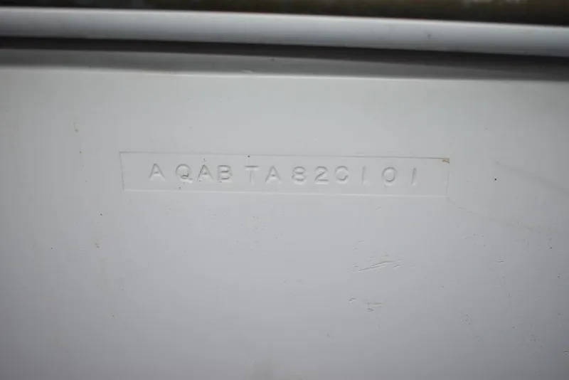 Slide: The Image of Aquasport 215 Explorer Walk-around 2001 - 61