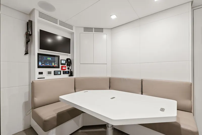 Slide: The Image of Pershing GTX116 2023 - 105