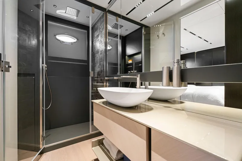 Slide: The Image of Pershing GTX116 2023 - 84