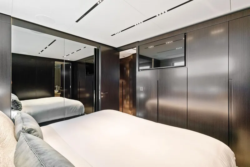 Slide: The Image of Pershing GTX116 2023 - 91