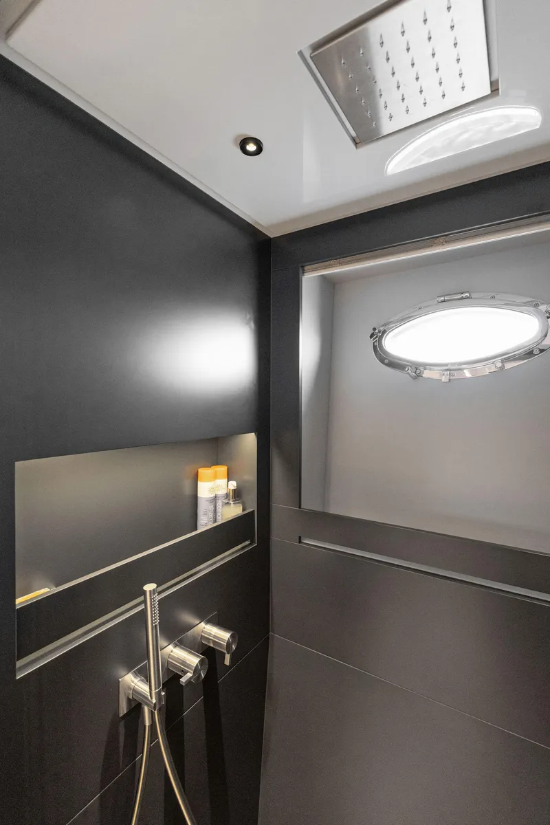 Slide: The Image of Pershing GTX116 2023 - 94