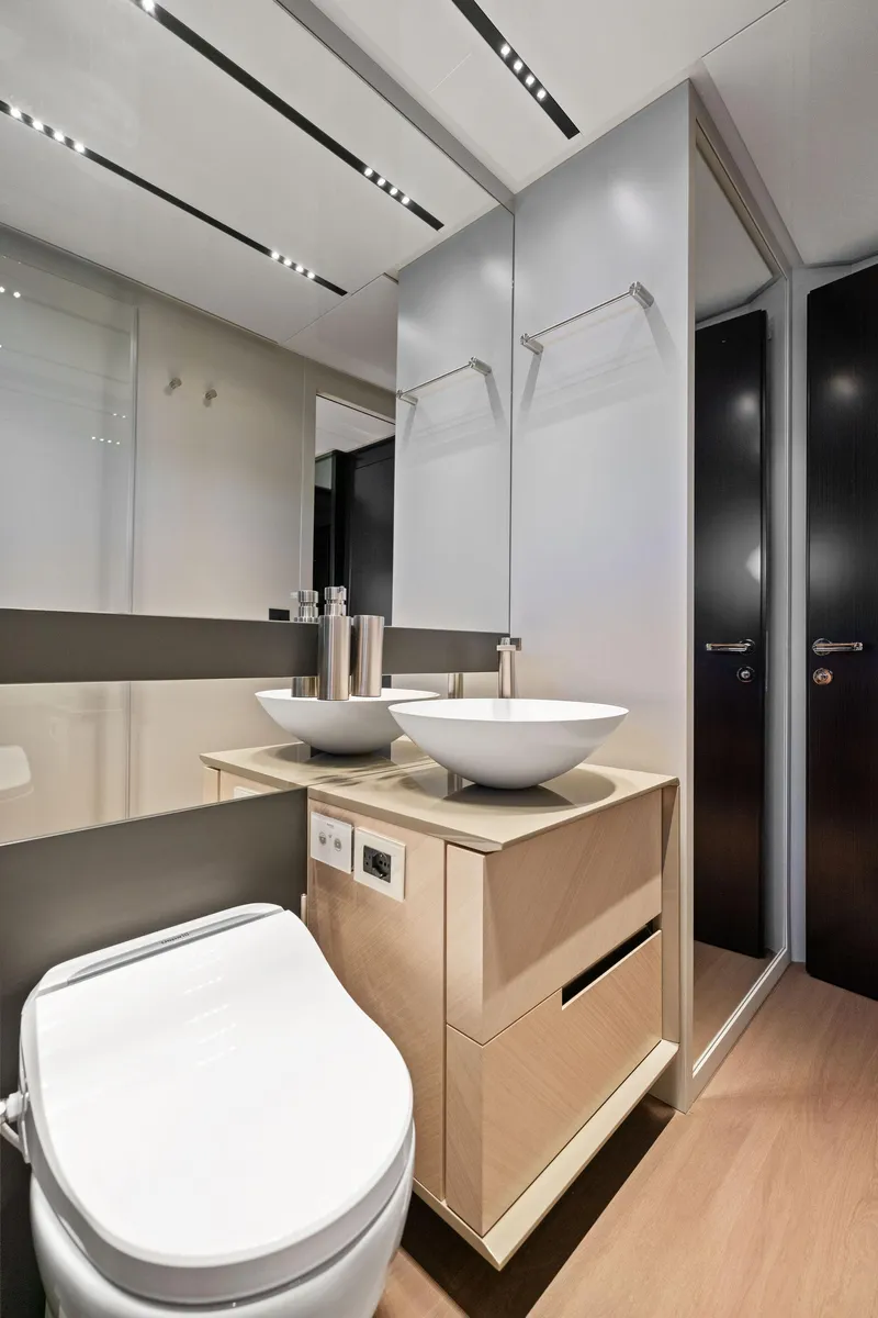 Slide: The Image of Pershing GTX116 2023 - 95