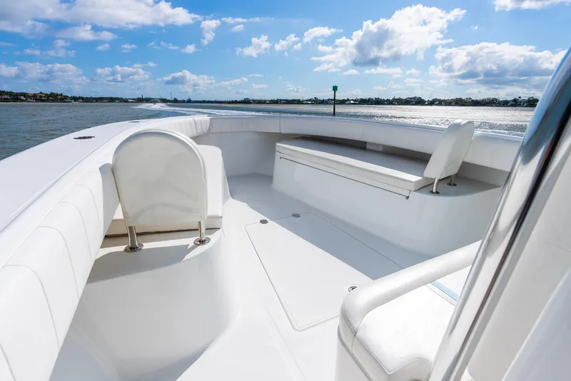Slide: The Image of Bahama 37 2015 - 5