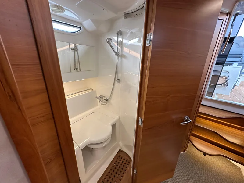 Slide: The Image of Nimbus Tender 11 2020 - 70