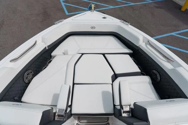 Slide: The Image of Cobalt R6 2025 - 21