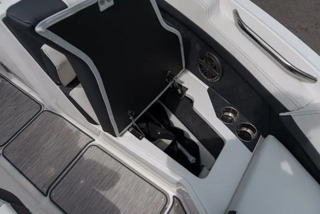 Slide: The Image of Cobalt R6 2025 - 22