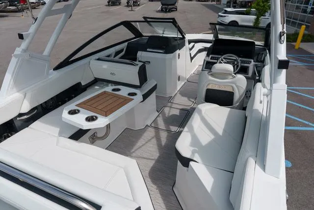 Slide: The Image of Cobalt R6 2025 - 6