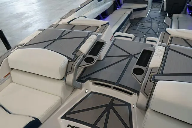 Slide: The Image of Nautique Super Air Nautique G25 Paragon 2025 - 11